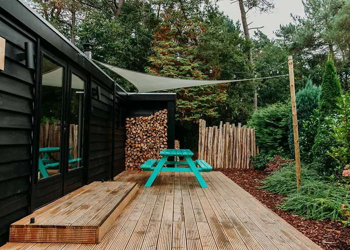 Feriehus Bumblebee Met Prive Sauna & Vuurplaats *